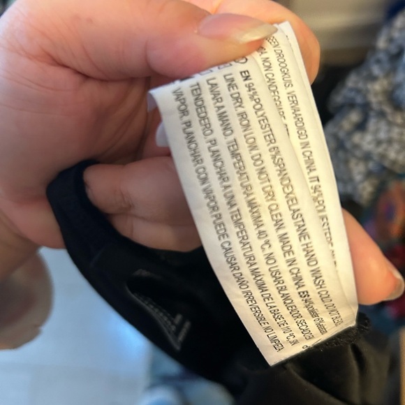 FOREVER 21 BLACK VELOUR WRAP DRESS - Picture 4 of 4